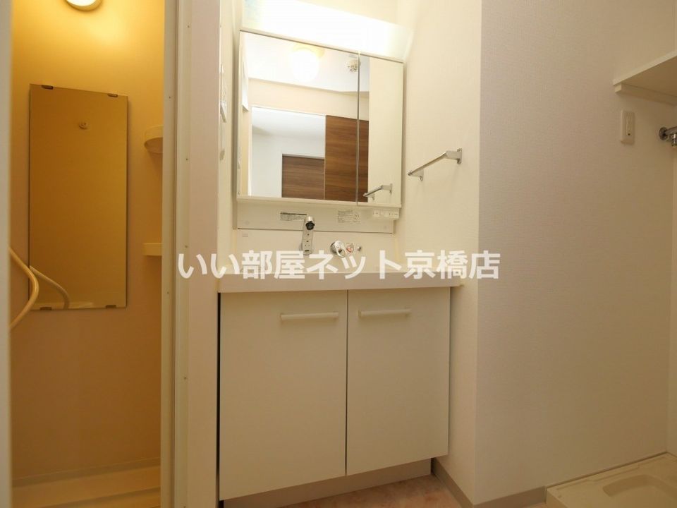 近くのTSUTAYA 野田阪神店まで903m（徒歩12分）