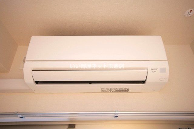 近くのファミリーマート 地下鉄天満橋駅前店まで156m(徒歩2分)