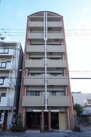 オーパスの外観画像