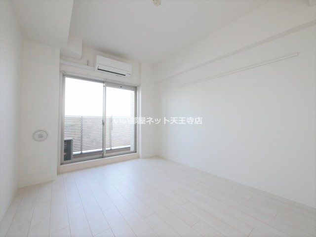近くの大正郵便局まで205m(徒歩3分)