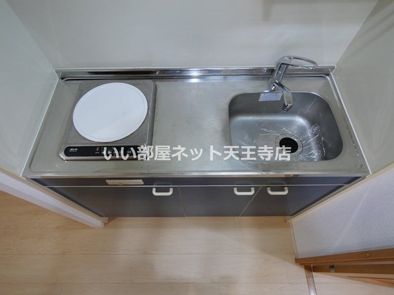 近くの得値厨房まで577m（徒歩8分）