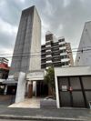 ユンヌ・ホワイエの外観