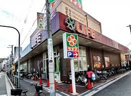 近くのライフ 西田辺店まで377m（徒歩5分）