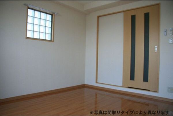 ベッドルーム