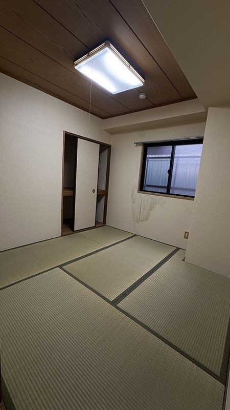 ベッドルーム