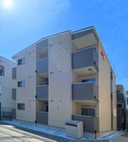 F asecia Kastaliaの外観画像