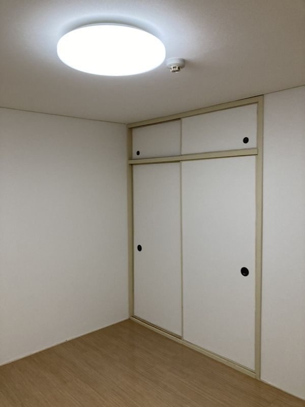 ベッドルーム