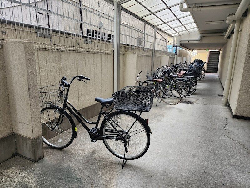近くのセブンイレブン 大阪中央3丁目店まで354m(徒歩5分)