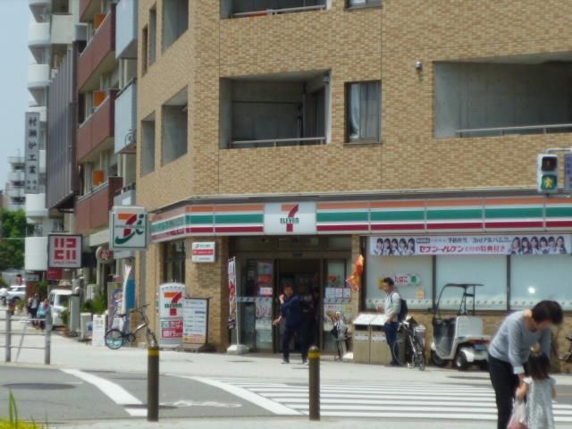 近くのセブンイレブンまで2,037m(徒歩26分)