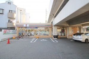 近くのセブンイレブン 大阪山之内元町店まで396m（徒歩5分）