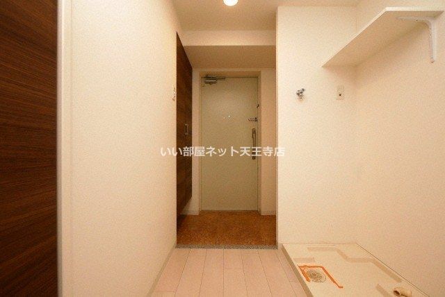 近くのファミリーマート 大正駅南店まで244m(徒歩4分)