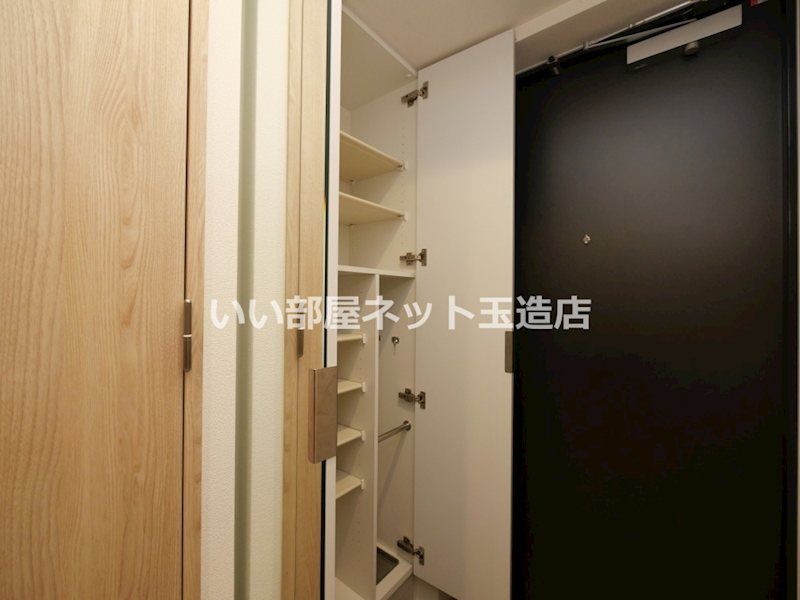 近くのセブンイレブン 大阪南久宝寺町1丁目店まで152m(徒歩2分)