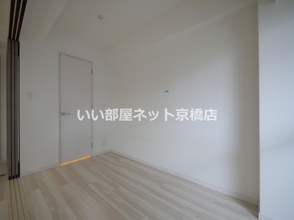 ベッドルーム
