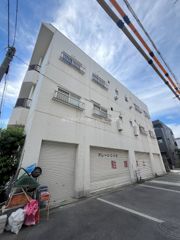 マエダマンションの外観画像