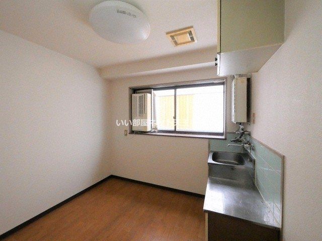 近くのセブンイレブン 大阪山之内元町店まで351m(徒歩5分)