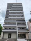 Alivis今福鶴見駅前の外観