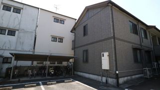 イナ ガーデンの外観画像
