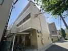 レオパレスフローラの外観