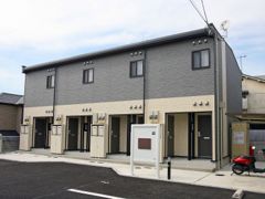 レオパレスシクラメンの外観画像