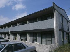 レオパレスツツミ28の外観画像