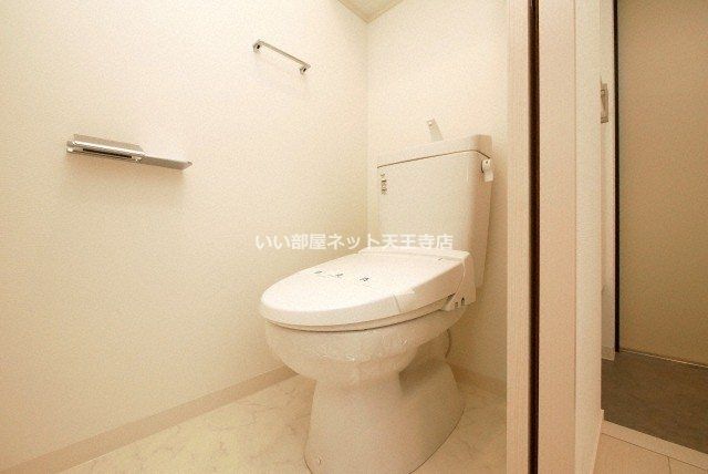 近くの紀の国屋まで271m(徒歩4分)