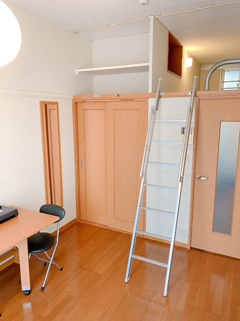 ベッドルーム