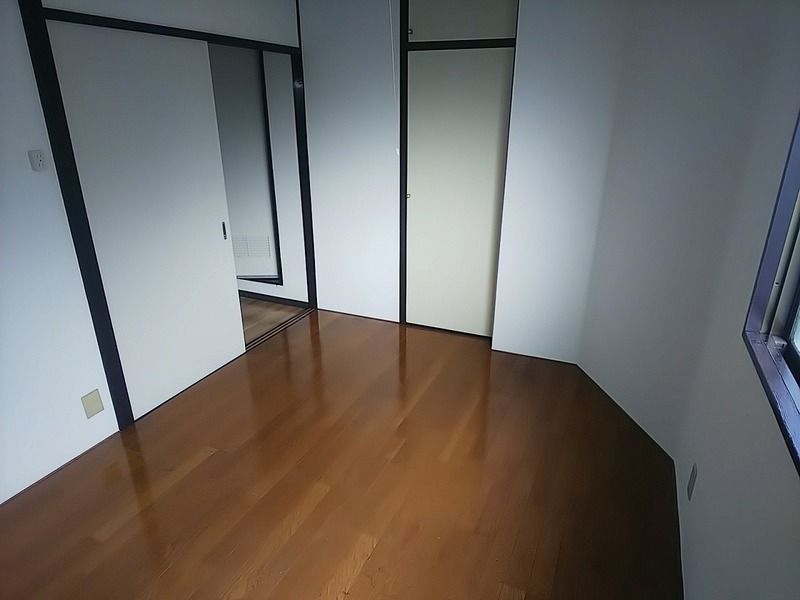 ベッドルーム