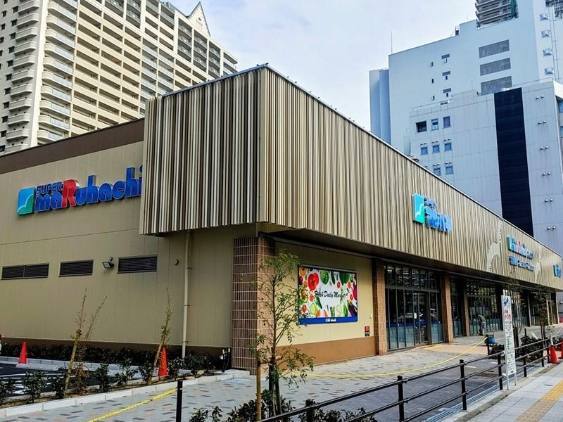 近くのマルハチ なんば店まで187m(徒歩3分)