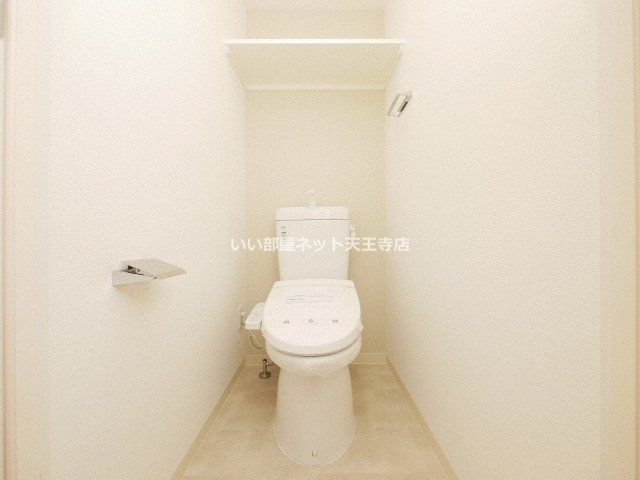 近くのマルハチ なんば店まで210m(徒歩3分)