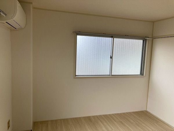 ベッドルーム