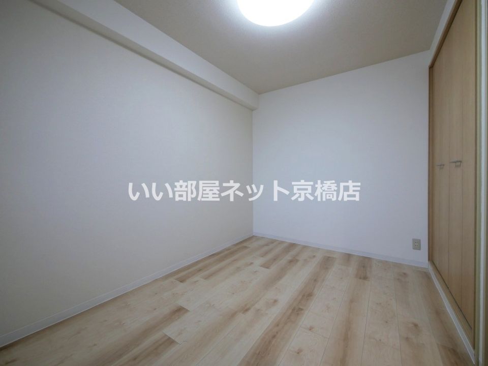 ベッドルーム