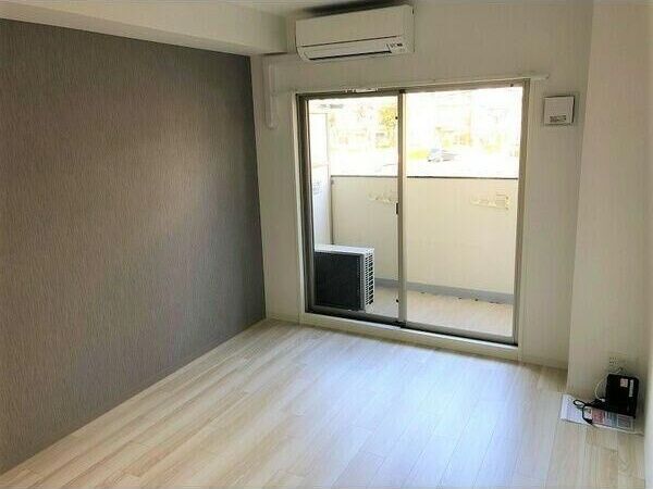 ベッドルーム
