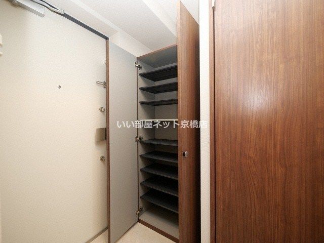 近くのファミリーマート 都島中通二丁目店まで306m（徒歩4分）