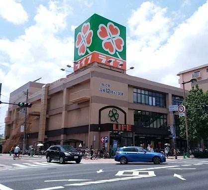 近くのライフ 長居店まで272m（徒歩4分）