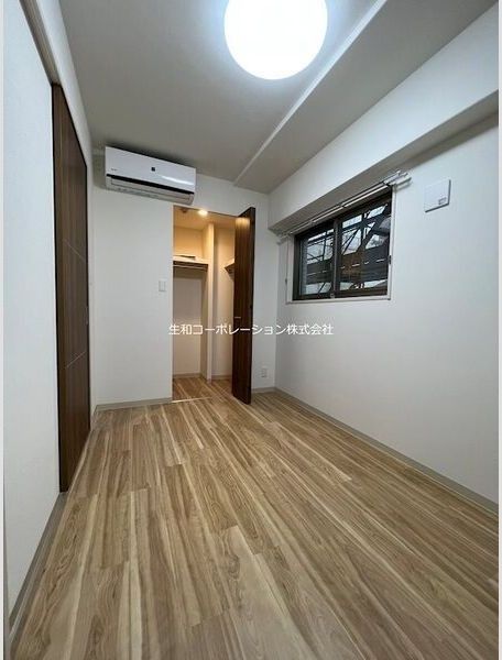 ベッドルーム