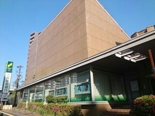 近くの三井住友銀行様まで2,210m(徒歩28分)