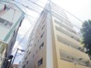 アーデン上本町の外観