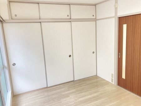 ベッドルーム