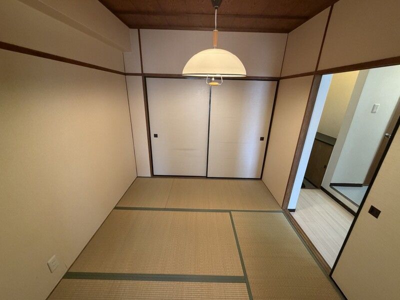 ベッドルーム