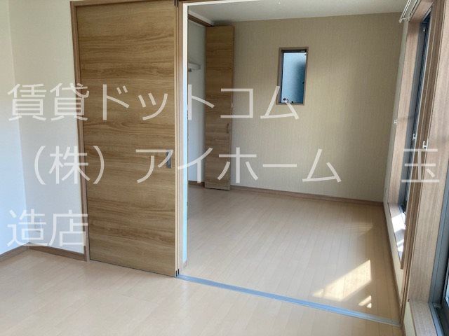ベッドルーム