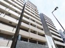 プレサンス千日前通の外観