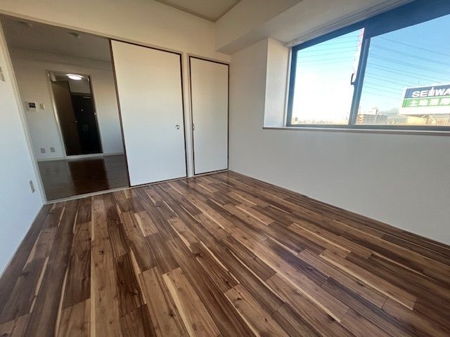 ベッドルーム