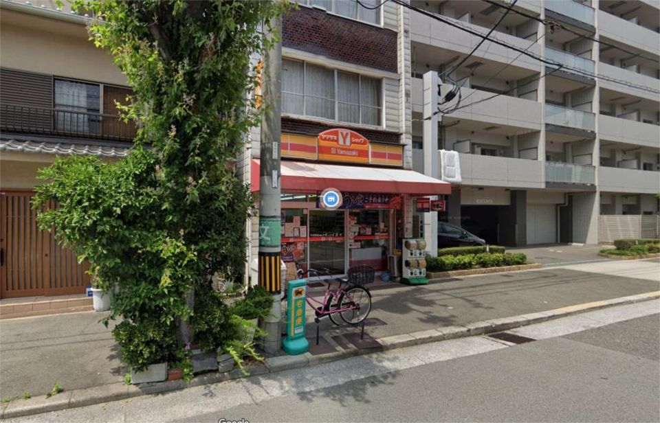 近くのヤマザキショップイヌイまで218m(徒歩3分)