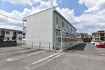 レオパレスナップロイヤルの外観