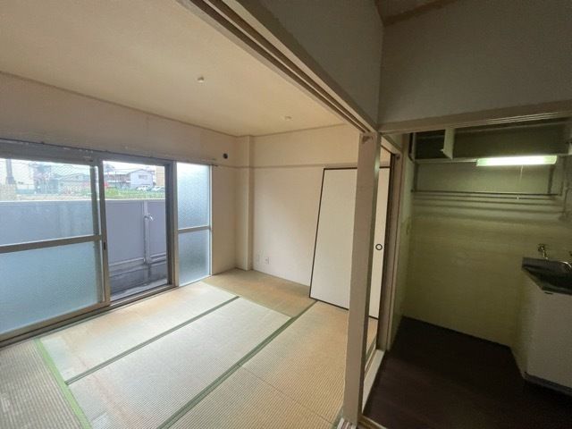 ベッドルーム