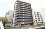 アスリート本町リバーウエストの外観