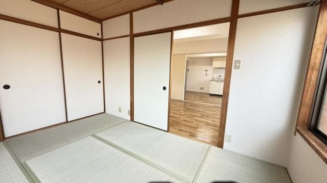 ベッドルーム
