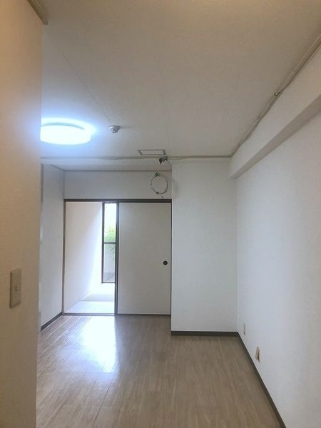 ベッドルーム