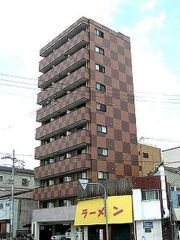 アースヒルズの外観画像