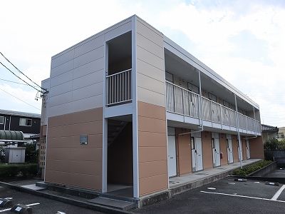 レオパレス松ヶ岡の外観画像